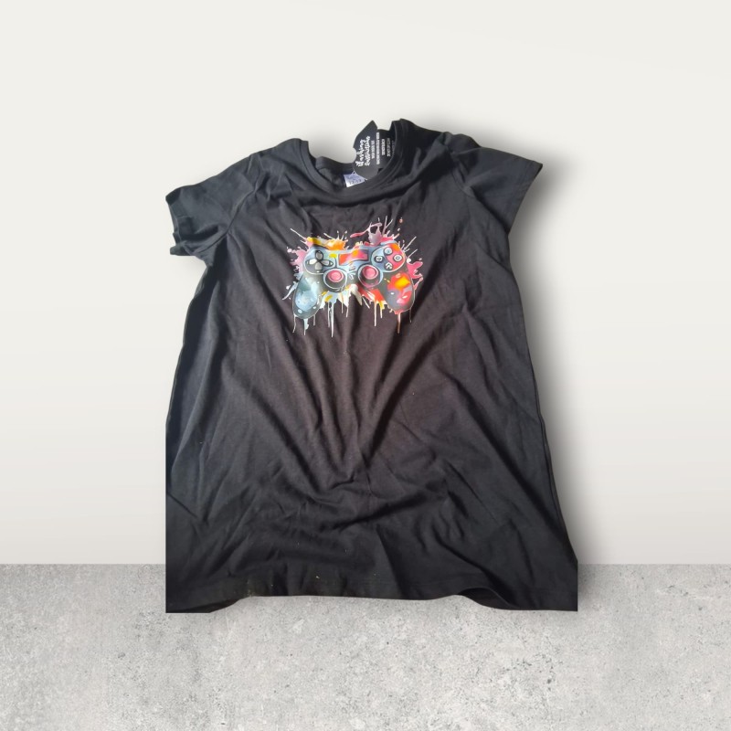 Black top with controller print size 12-13 years
